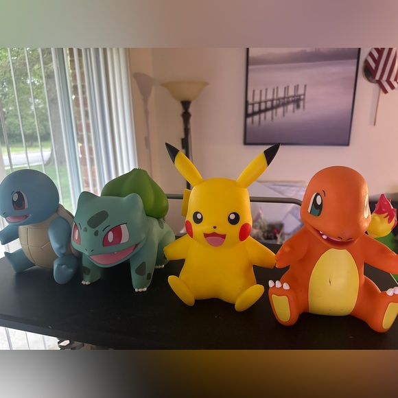 Other - Assorted Pokémon plastic toys
